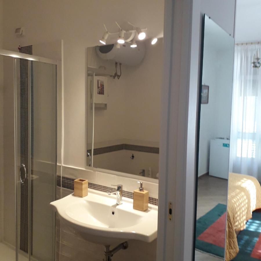 B&B Villa Ocsia サン・ジョルジョ・ア・クレマーノ エクステリア 写真